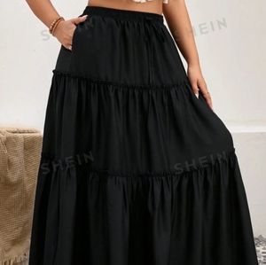 NWT plus size black maxi skirt